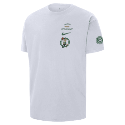 Boston Celtics Courtside Men's Nike NBA T-Shirt. Nike.com